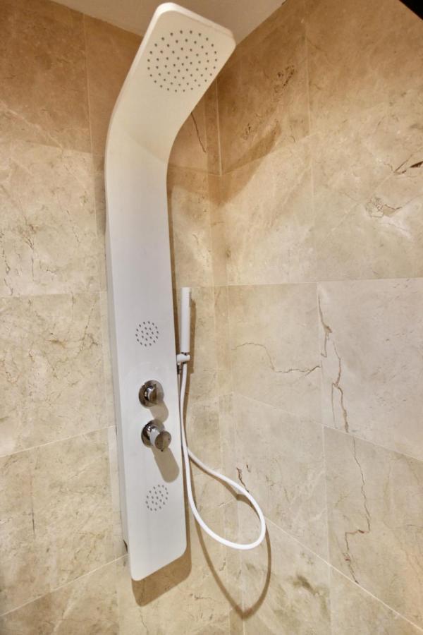 Cervantes Apartment Μάλαγα Εξωτερικό φωτογραφία